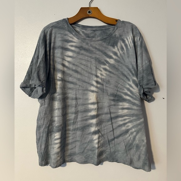 Time and Tru Tops - Women’s Top